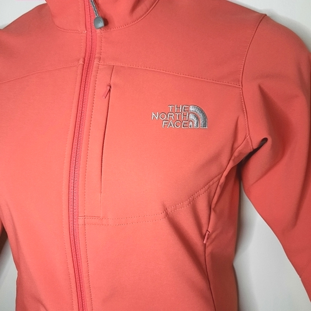 TheNorthFace Apex Bionic softshell jacket coral